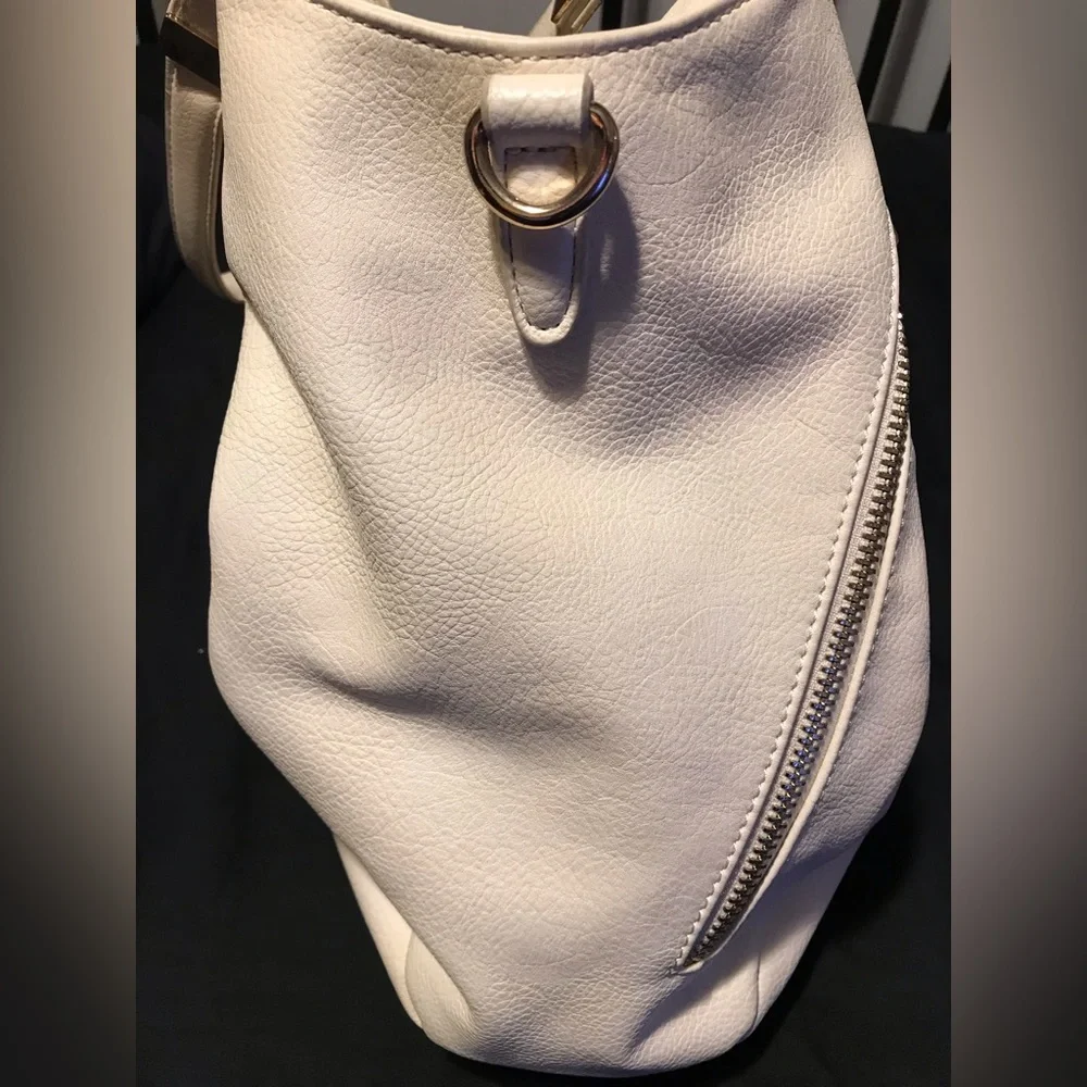 Vintage Womens URBAN EXPRESSIONS Hobo Shoulder Bag Limited VEGAN Tote Kors Coach